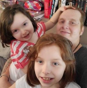 Meet your Posher, Eddie